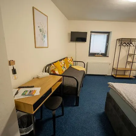 7 Pokoju Pensionat 3*